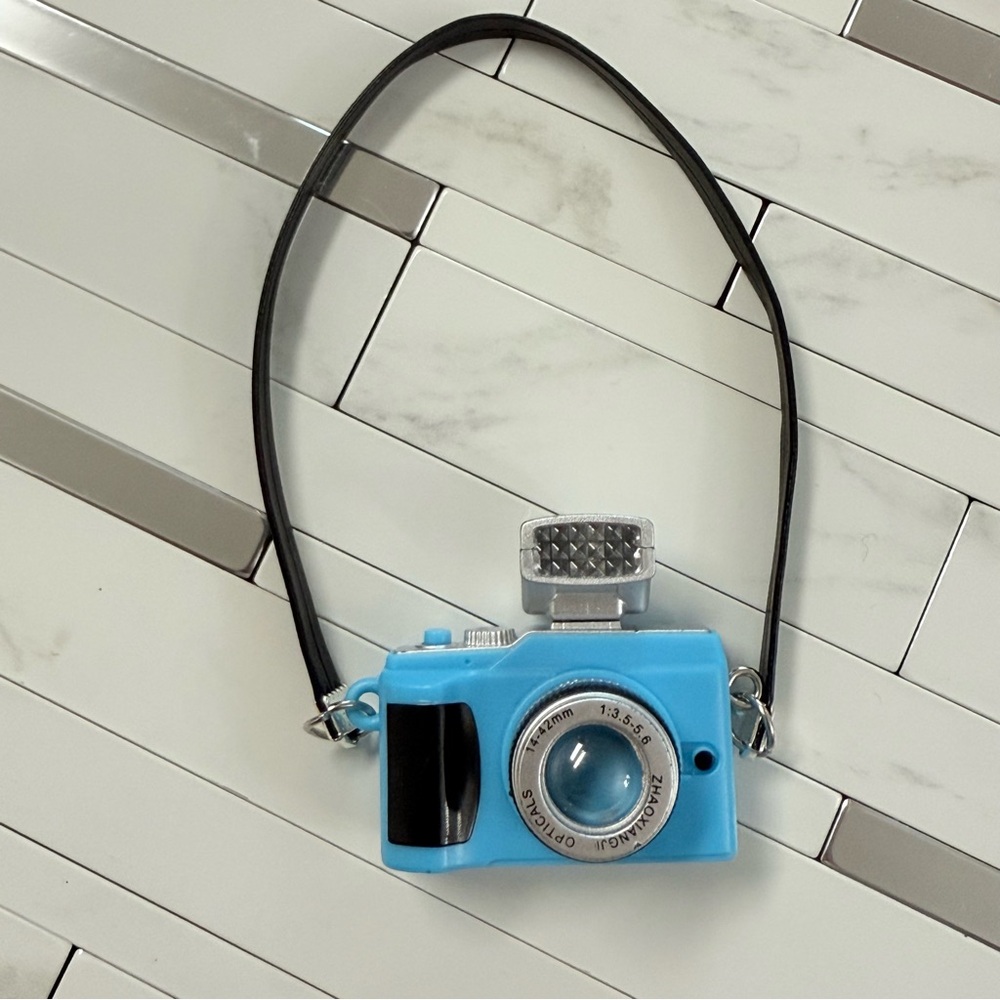 Labubu accessory Blue Camera with flash for Pop marts Labubu doll